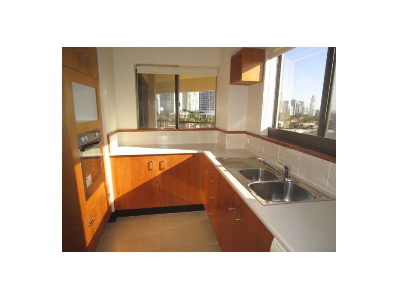 31/2 Admiralty Drive, Surfers Paradise QLD 4217