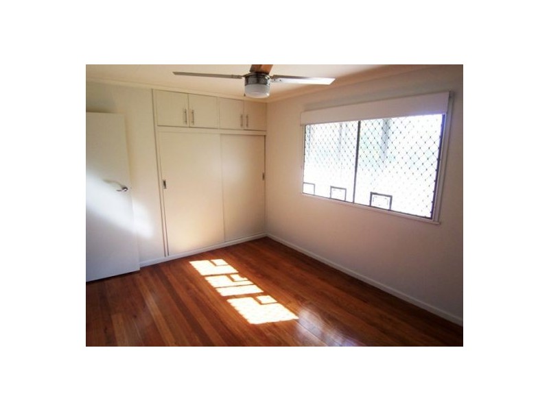 28 Dowling Drive, Southport QLD 4215