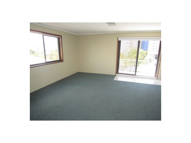 7/14 Norman Street, Southport QLD 4215