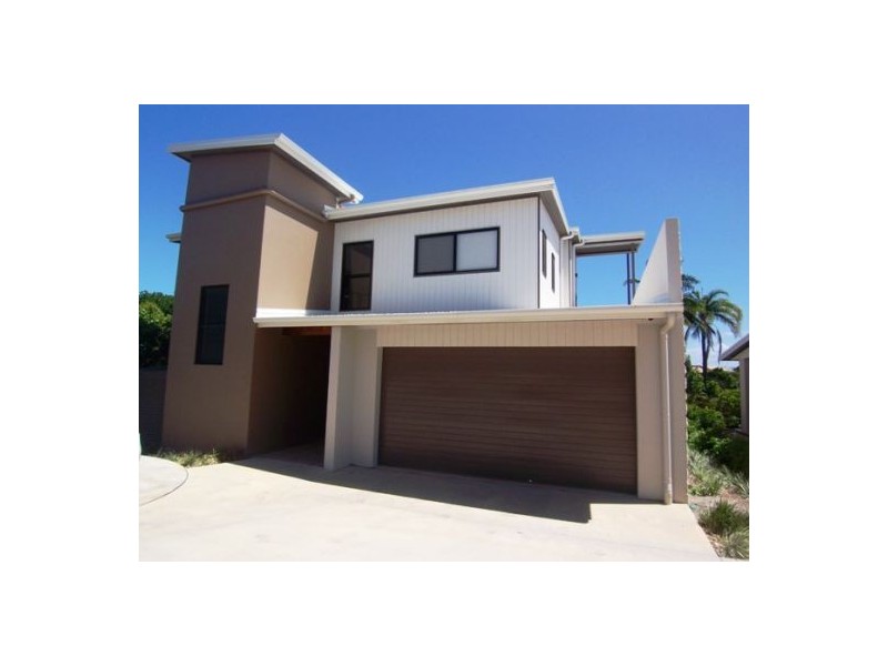 4/134 Ridgeway Avenue, Southport QLD 4215