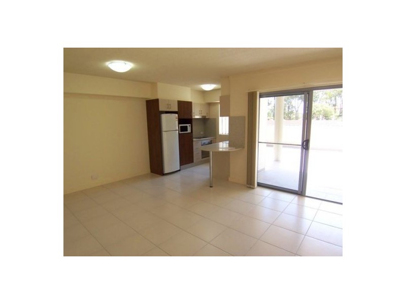 24/148 High Street, Southport QLD 4215