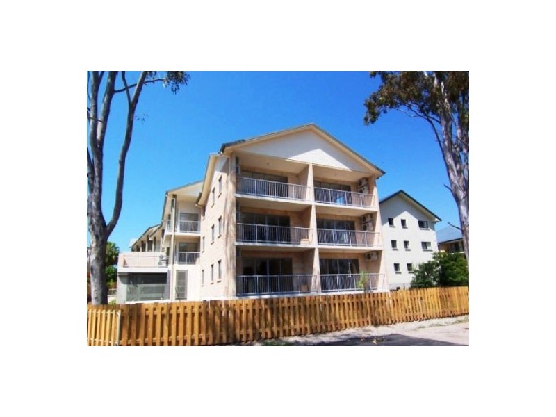 24/148 High Street, Southport QLD 4215