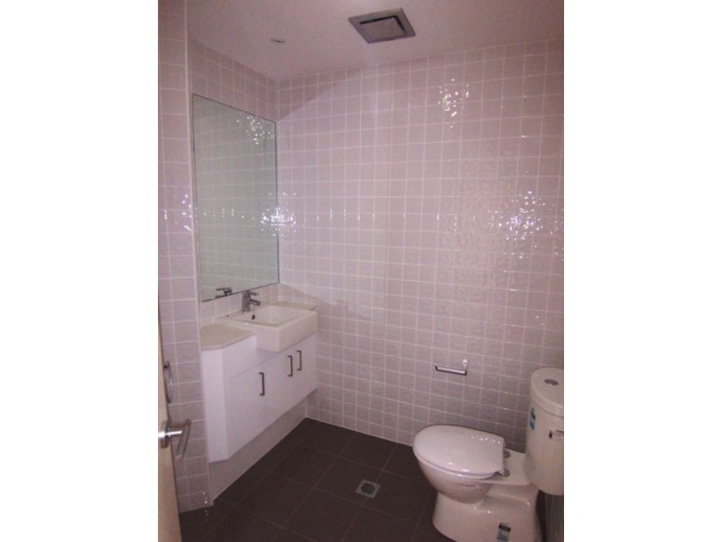 3/134 Ridgeway Avenue, Southport QLD 4215