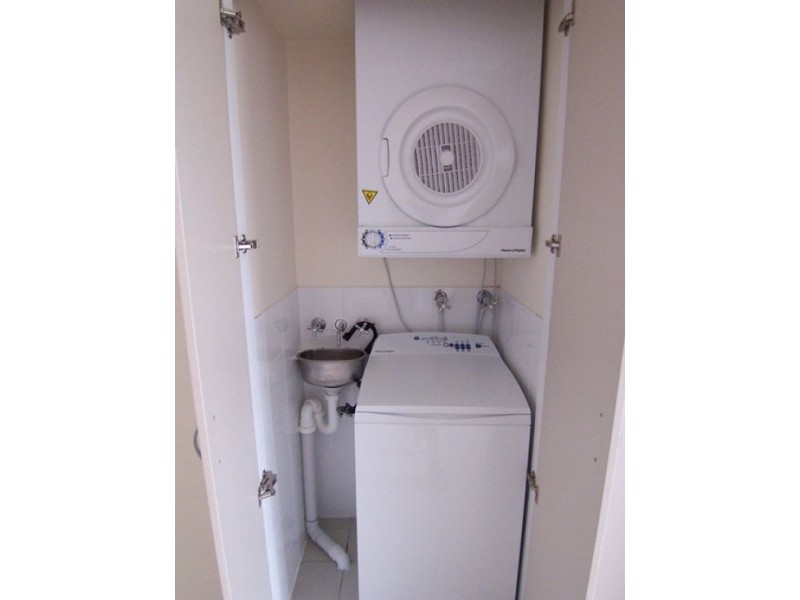 17/6-10 Rose Street, Southport QLD 4215