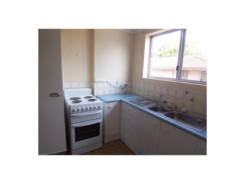 6/175 Muir Street, Labrador QLD 4215