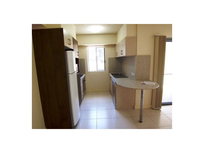 18/148 High St, Southport QLD 4215