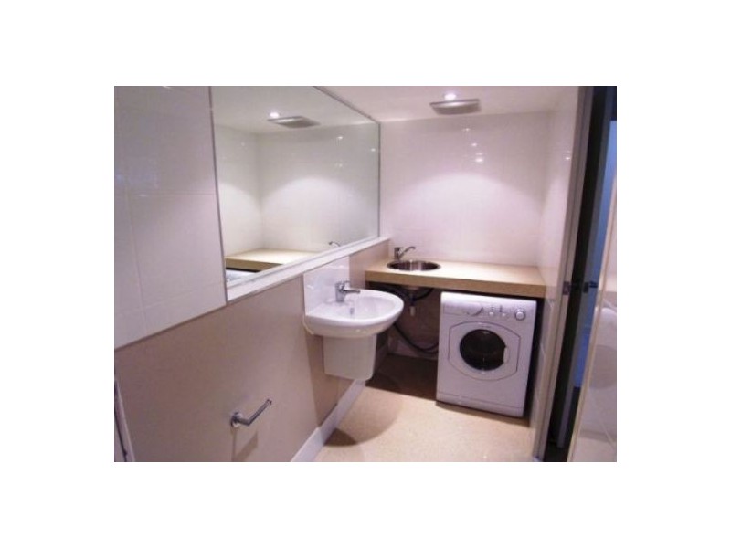 18/148 High St, Southport QLD 4215