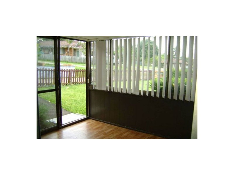 1/4 Melrose Place, Southport QLD 4215