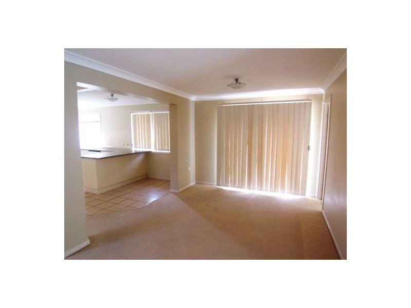 2 Naranja Crescent, Benowa QLD 4217