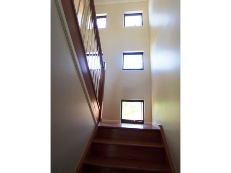 2/119 Minnie Street, Southport QLD 4215