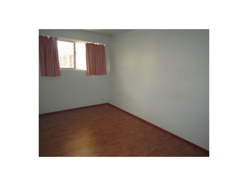 4/45 Railway Street, Southport QLD 4215