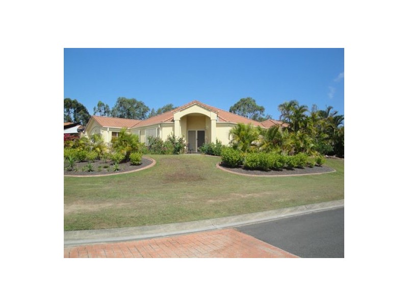 10 Calcetto Place, Arundel QLD 4214