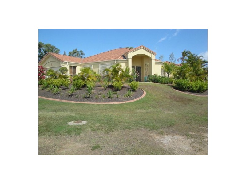 10 Calcetto Place, Arundel QLD 4214