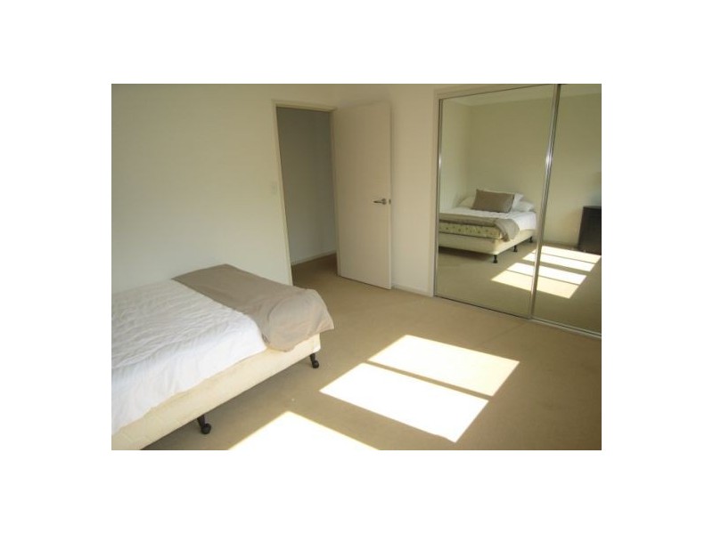 1/3 Dowling Drive, Southport QLD 4215