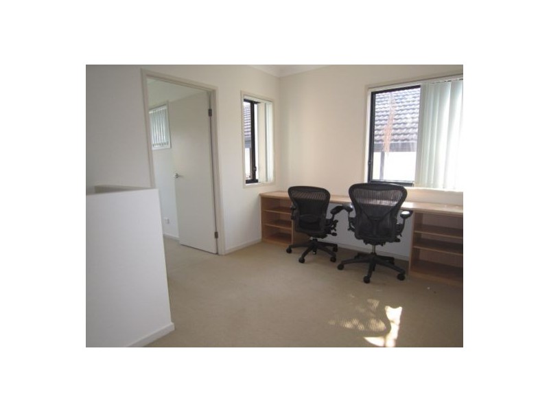 1/3 Dowling Drive, Southport QLD 4215