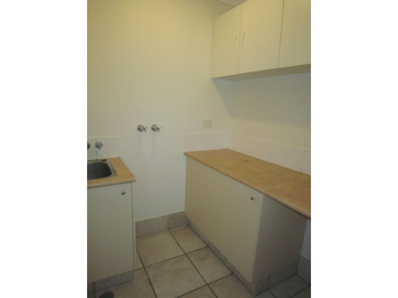 1/3 Dowling Drive, Southport QLD 4215