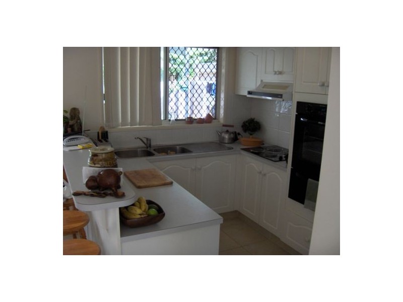 8/71 Benowa Road, Southport QLD 4215