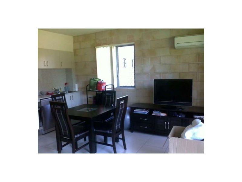 1/148 High Street, Southport QLD 4215