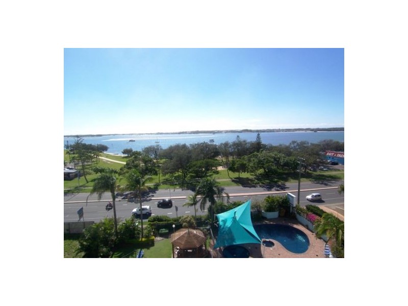 6a/114 Marine Parade, Southport QLD 4215