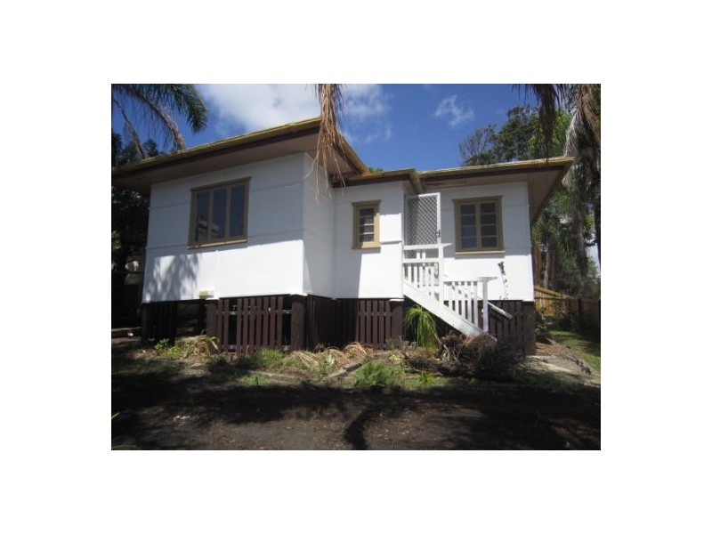 1/12 Fisher Avenue, Southport QLD 4215