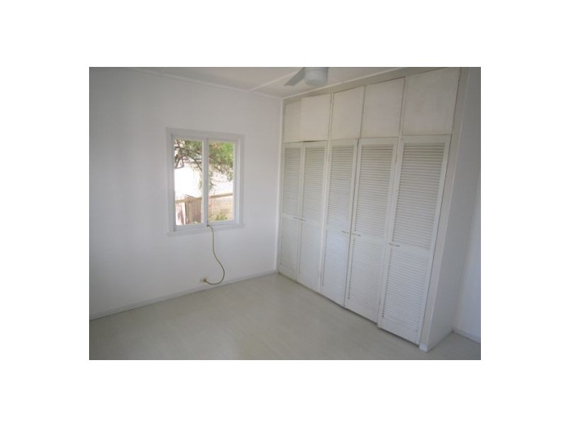 1/12 Fisher Avenue, Southport QLD 4215