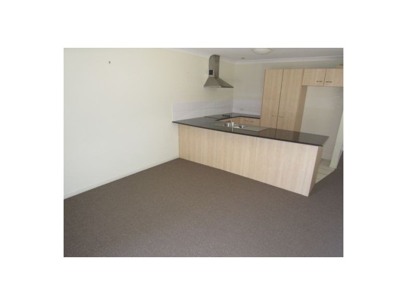 6/14-16 Terrigal Crescent, Southport QLD 4215