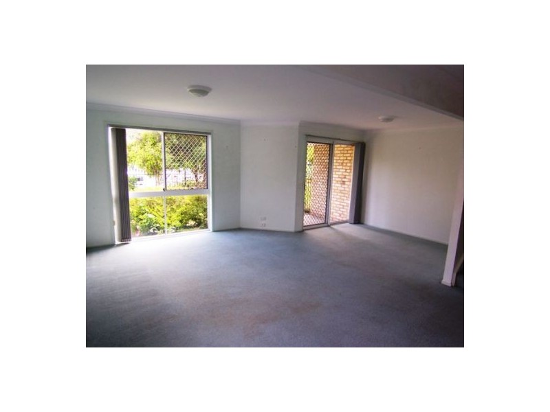 3/90 Pohlman Street, Southport QLD 4215