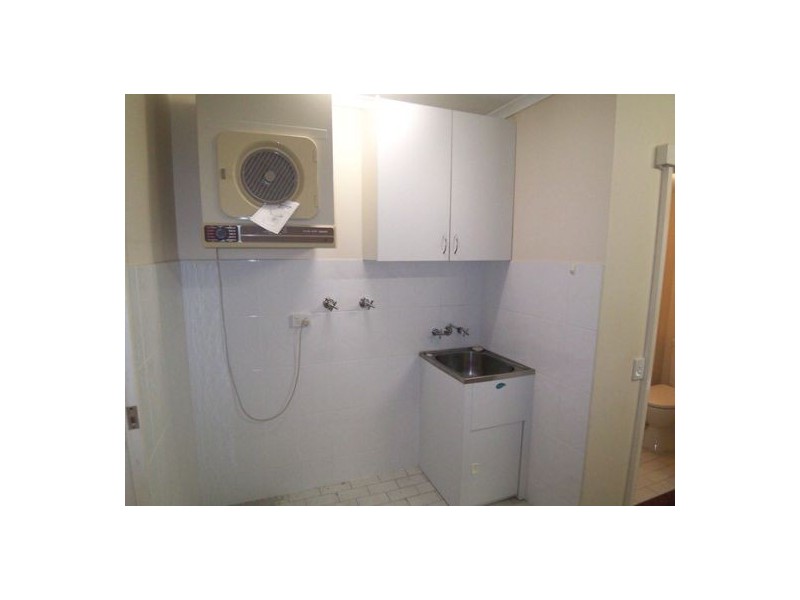 2/51 Bauer Street, Southport QLD 4215