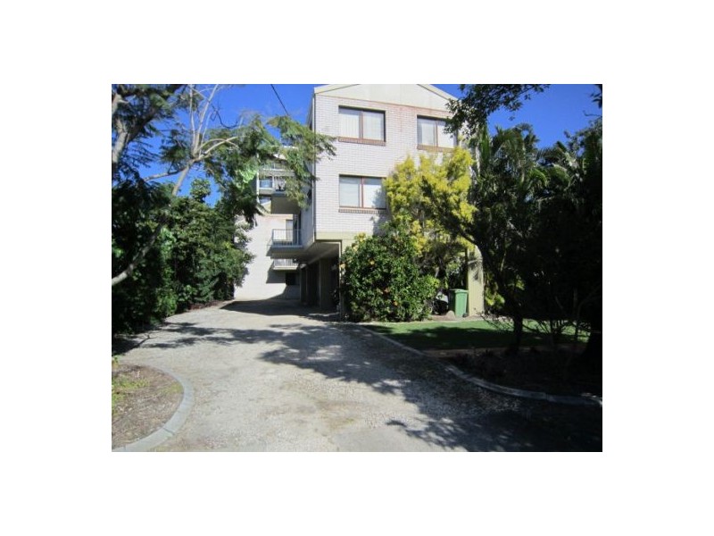 7/4 Baker Avenue, Labrador QLD 4215