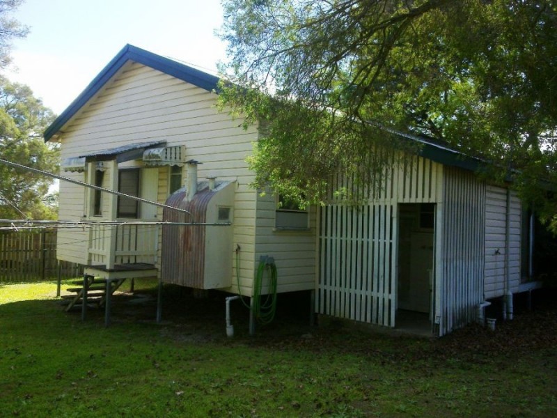 177 Anzac Avenue, Redcliffe QLD 4020