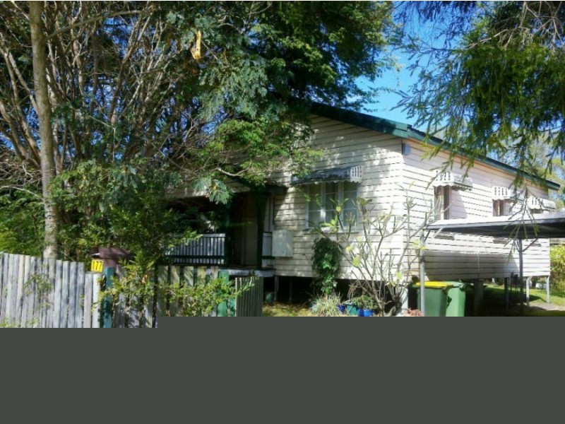 177 Anzac Avenue, Redcliffe QLD 4020