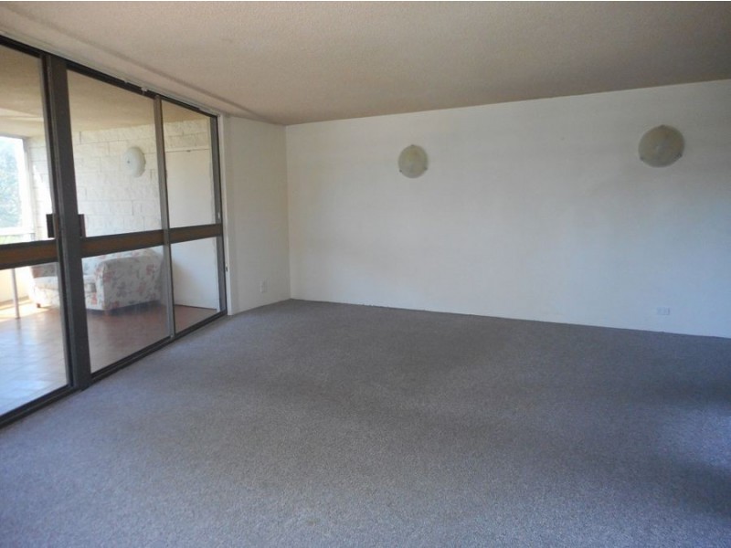 2 / 51 Marine Parade, Redcliffe QLD 4020