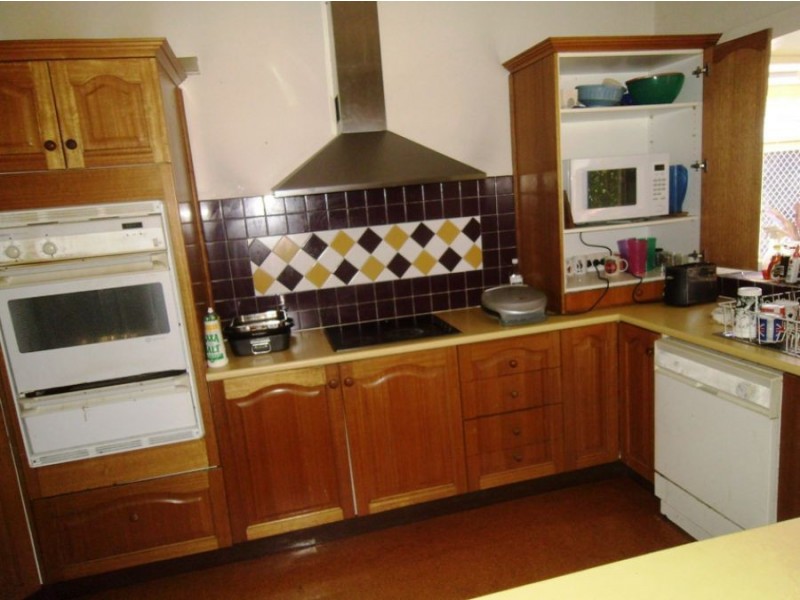 43 Sydney Street, Redcliffe QLD 4020