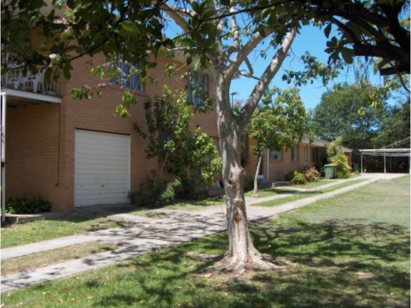 1/98 Oxley Avenue, Woody Point QLD 4019