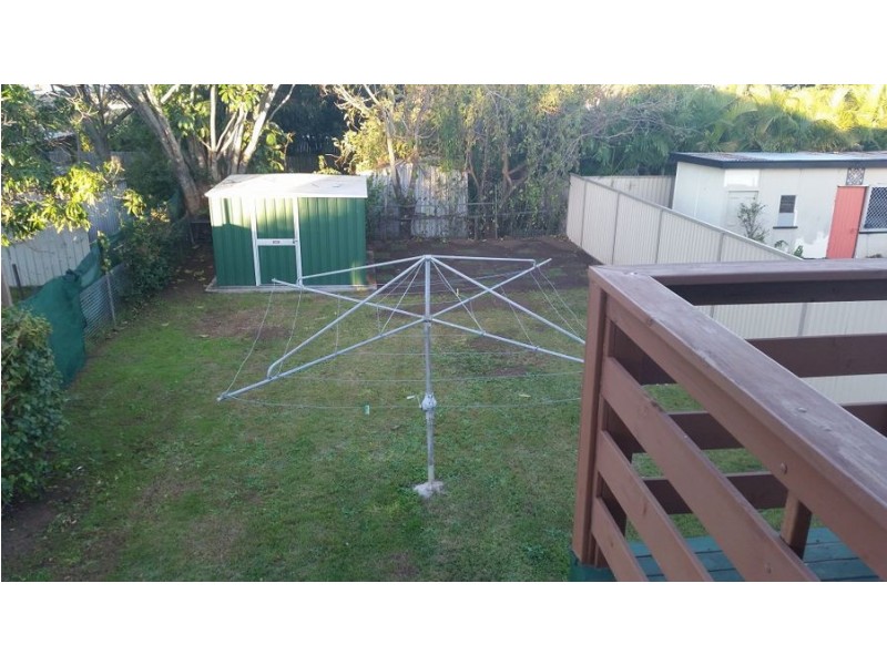 2 Blakeney, Woody Point QLD 4019