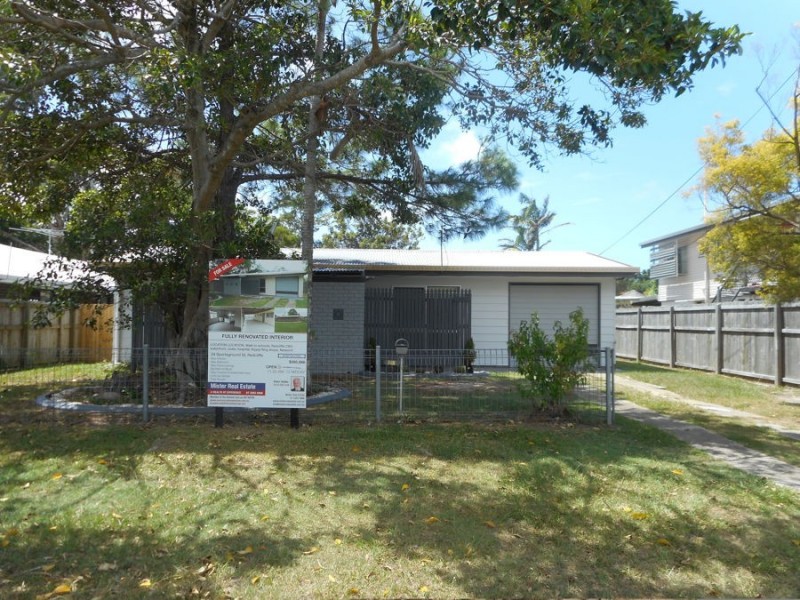 24 Sportsground St, Redcliffe QLD 4020