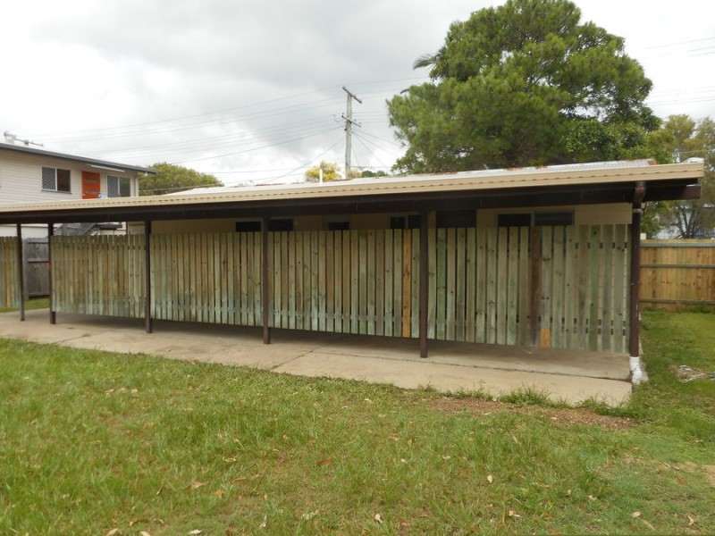 24 Sportsground St, Redcliffe QLD 4020
