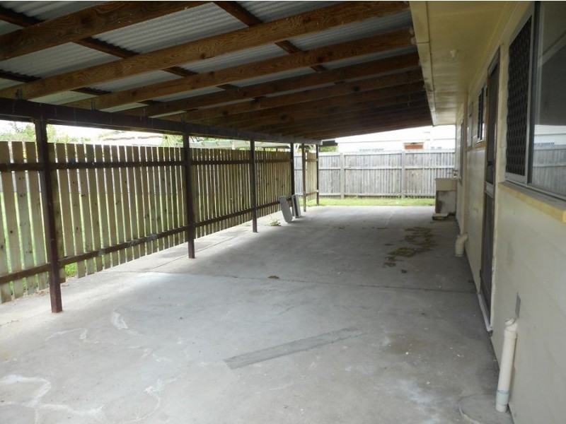 24 Sportsground Street, Redcliffe QLD 4020