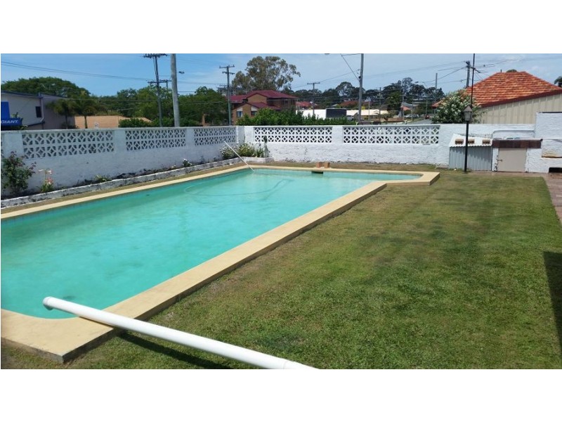 519 Oxley Avenue, Redcliffe QLD 4020