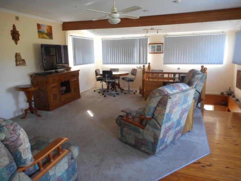 12 Wanganui St, Kippa-ring QLD 4021