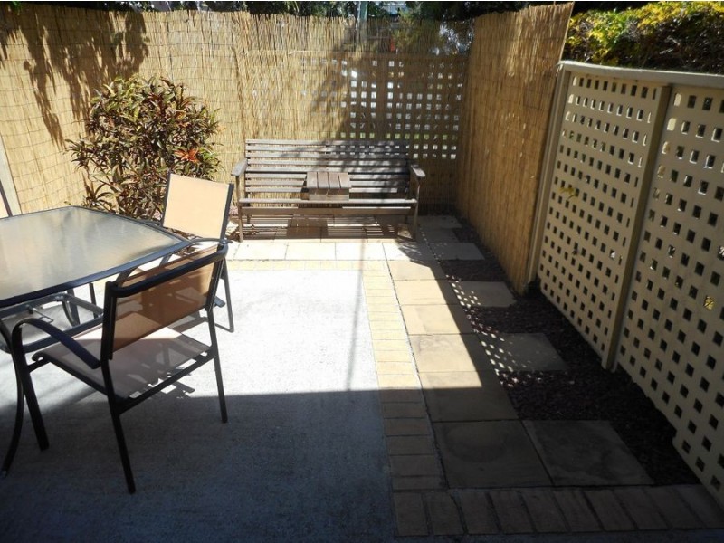 8/10 BAYNES STREET, Margate QLD 4019