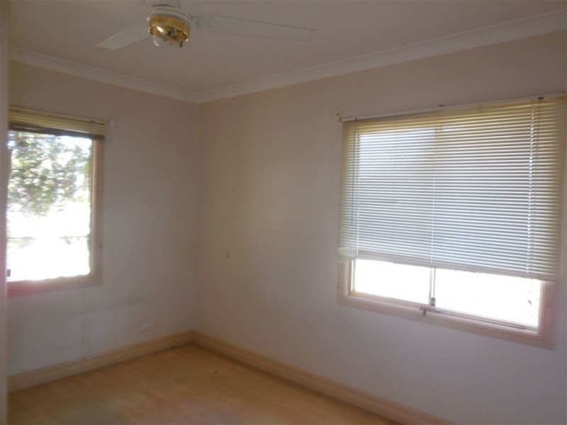 Oxley Avenue, Redcliffe QLD 4020