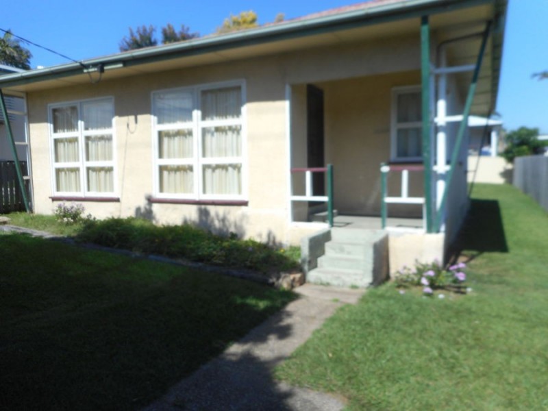 57 GRIFFITH ROAD, Scarborough QLD 4020