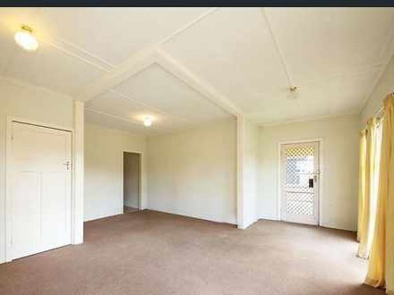 57 GRIFFITH ROAD, Scarborough QLD 4020