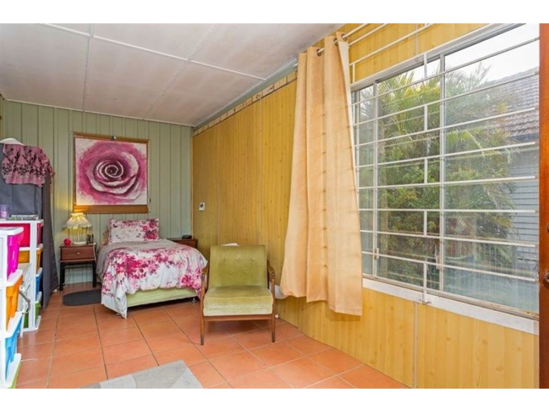 34 Watson Street, Clontarf QLD 4357