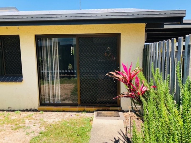 22 SILVYN STREET, Redcliffe QLD 4020