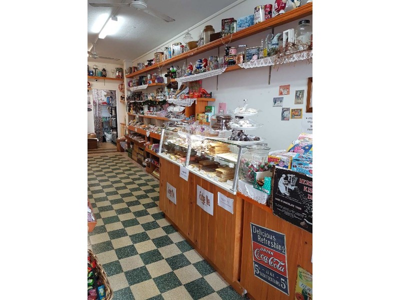 133 Redcliffe parade, Redcliffe QLD 4020