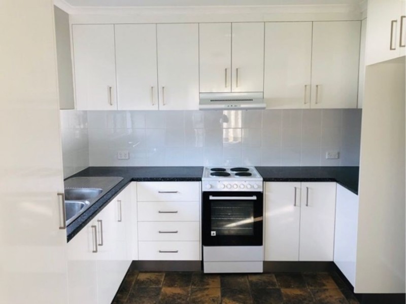 23 Pamrick Cres, Clontarf QLD 4019