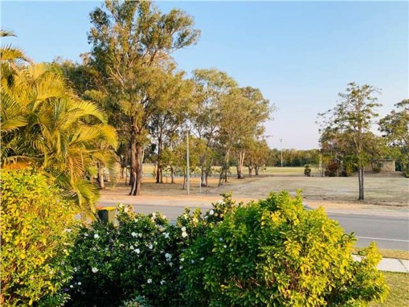 40 MCGAHEY STREET, Rothwell QLD 4022