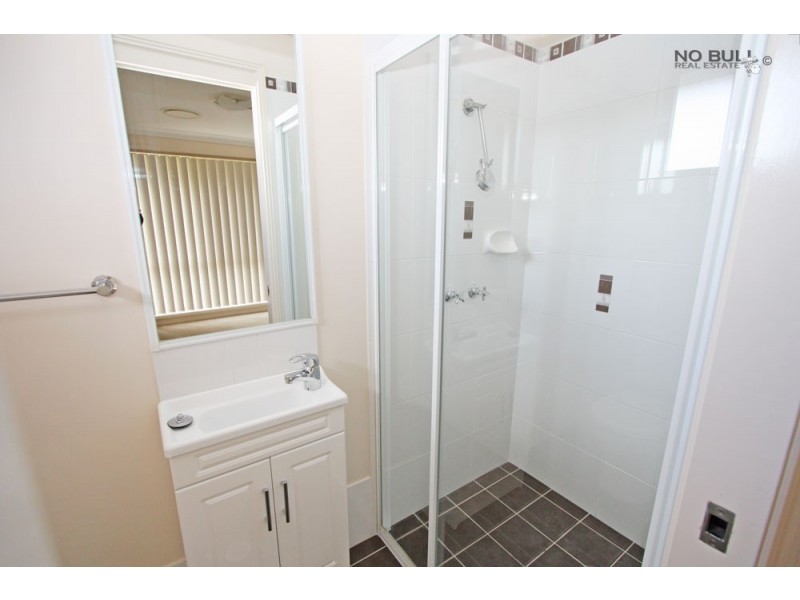 1/46 Croudace Road, Elermore Vale NSW 2287